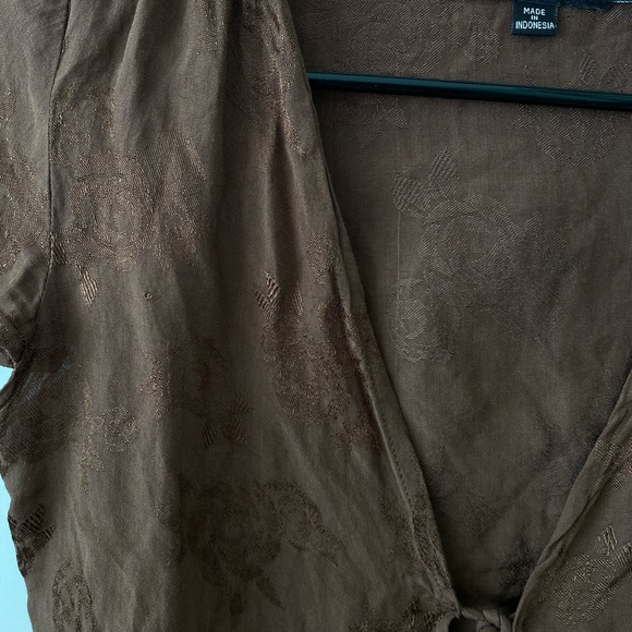 Motel Rocks Tie Cropped Top - Picture 3 of 3